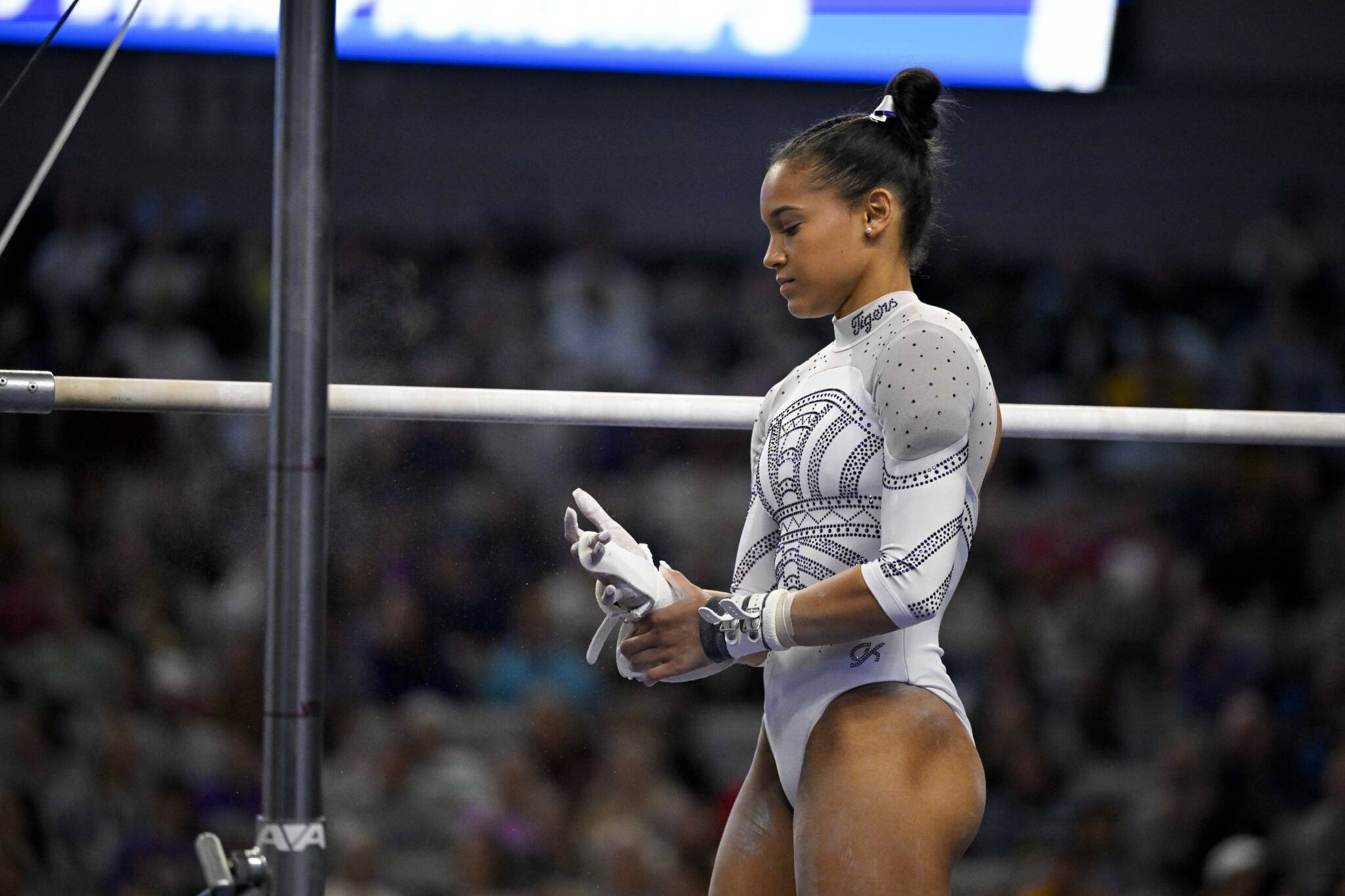 LSU Gymnastics holds No. 2 national ranking after victory over Florida